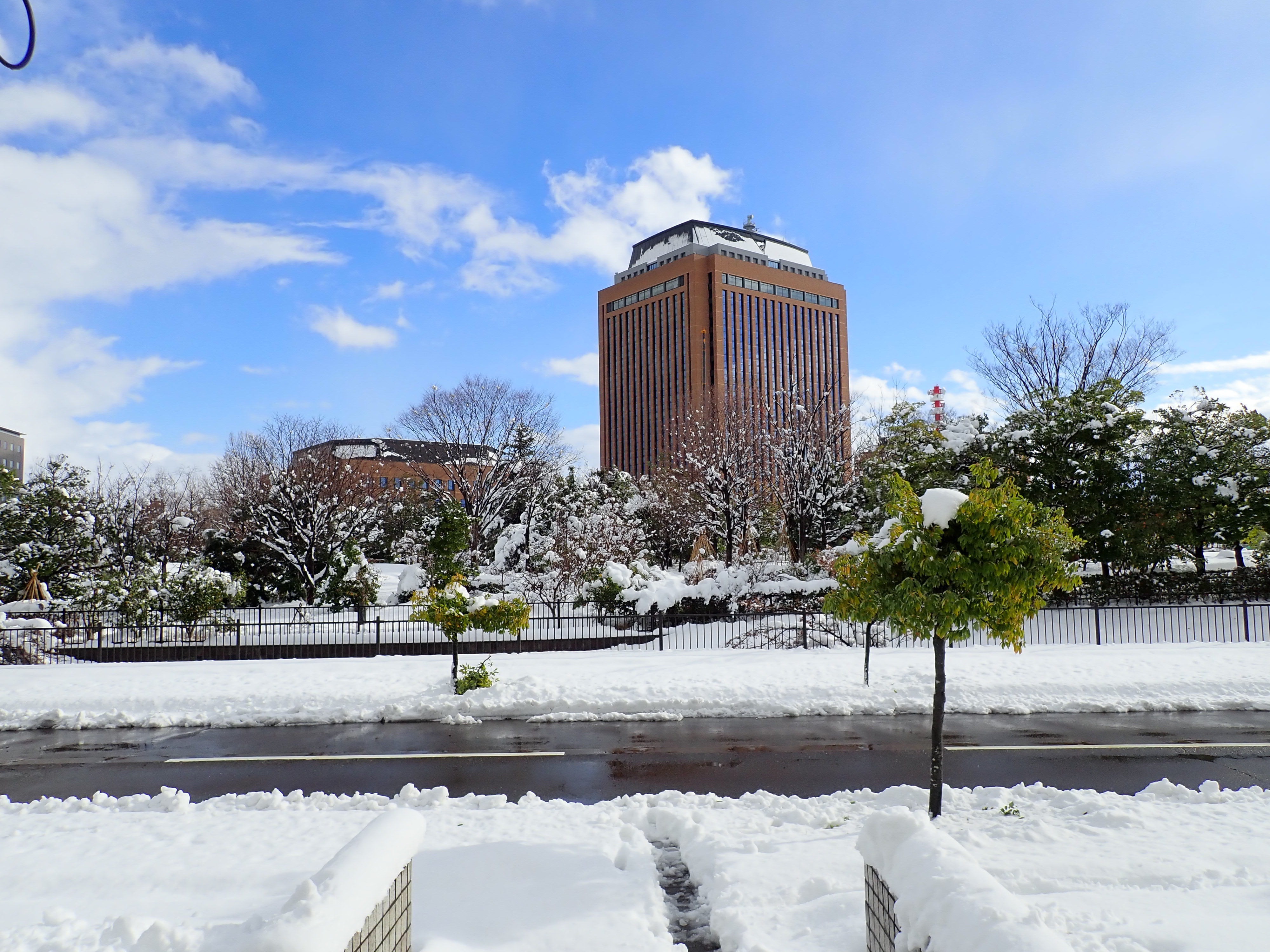 トップイメージ スライド3